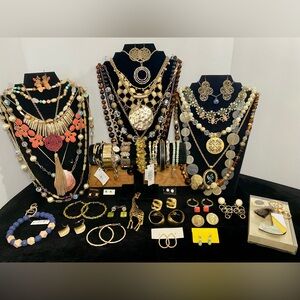 Vintage to now gold tone jewelry lot